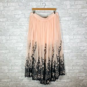 Torrid Tulle Embroidered Lace Skirt 3X Blush Pink Black